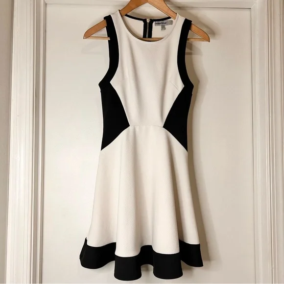 Bailey Blue Black/White Fit and Flair Dress - Size Small - Picture 2 of 8